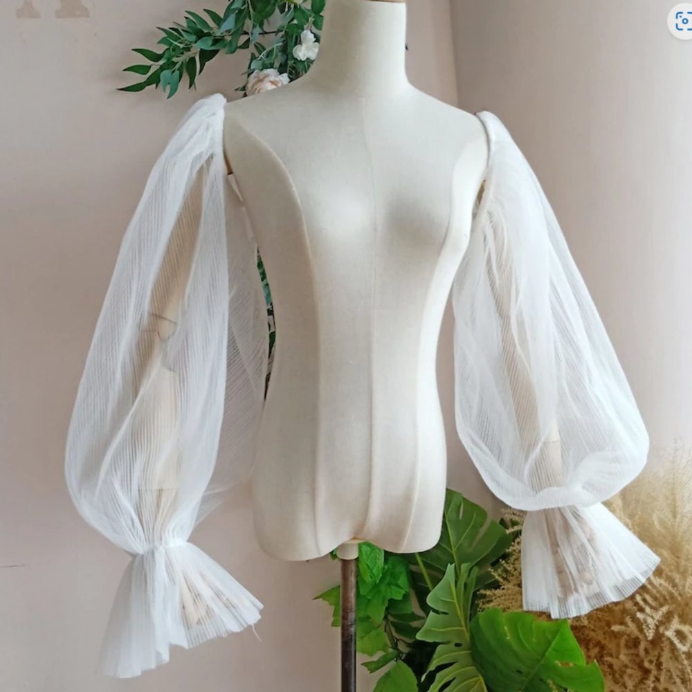 Detachable Pleated Sleeve, Plisse Bridal Sleeve, Champagne, Off-White, Nude